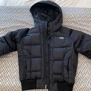 NWT Women’s North Face Puffer Jacket - Size Medium